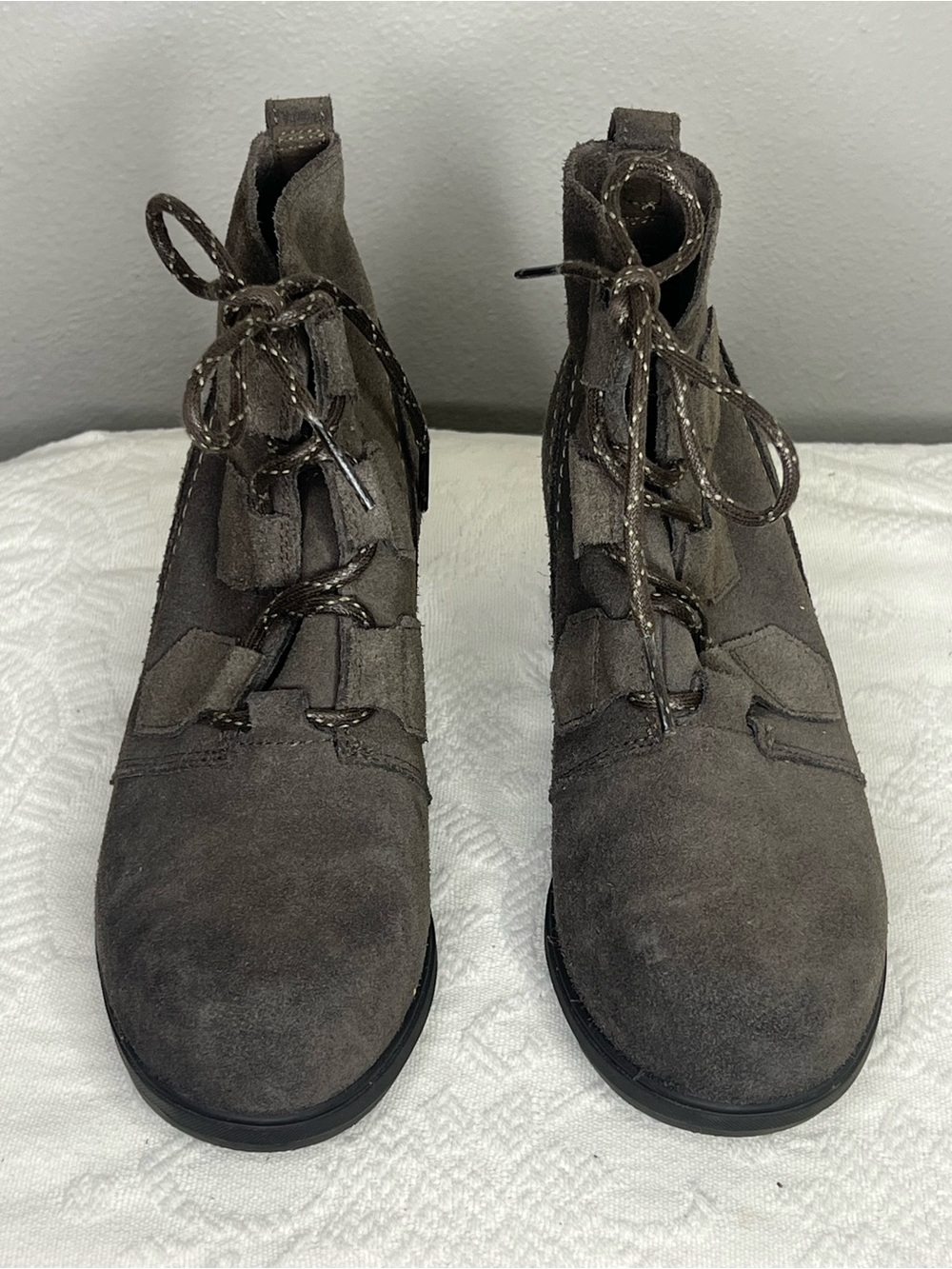 Sorel Women's Evie Lace-Up Suede Ankle Boots - Grey Size 8